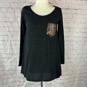 NWT boutique Black Long Sleeve tunic sweater knit Top with Sequin Pocket plus